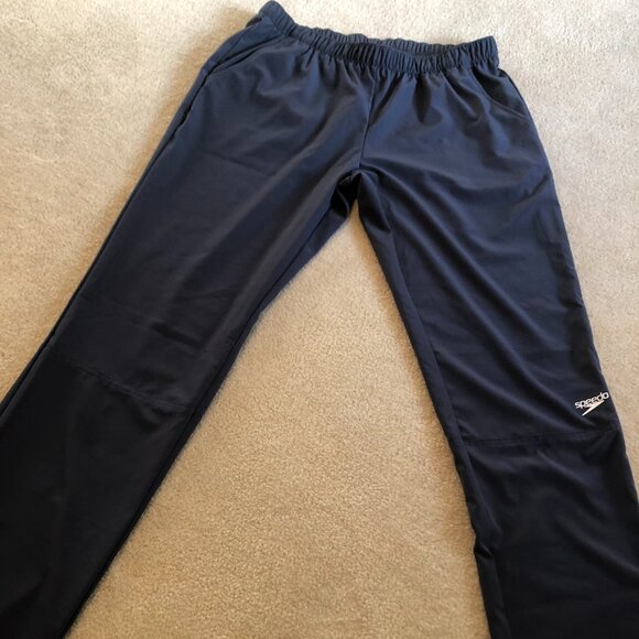 Ladies' Speedo dark blue active wear, perfect for the gym, size medium, - Picture 2 of 8